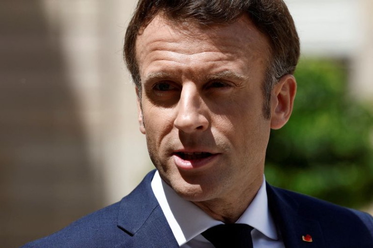 FRANCE: MACRON ACTE "L'ABSENCE DE VOLONTÉ" DES PARTIS D'UN ACCORD DE GOUVERNEMENT