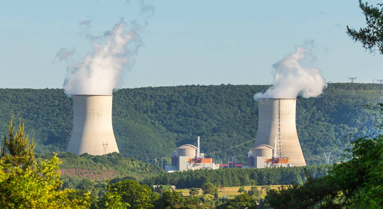 Deux réacteurs de la centrale nucléaire de Chooz sont arrêtés pour réparation. (© R.Spekking CC BY-SA 4.0/ Wikimedia Commons)