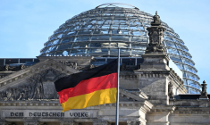 ( AFP / RALF HIRSCHBERGER )