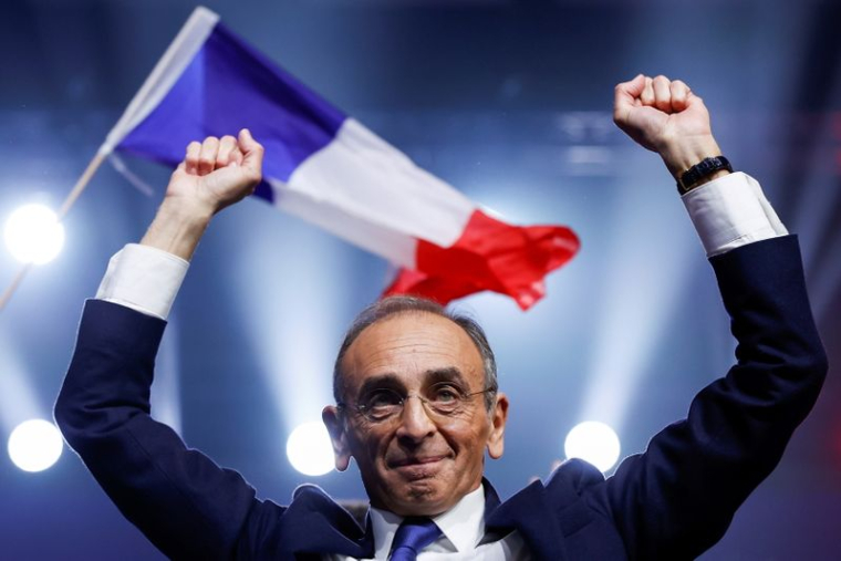 DÉMONSTRATION DE FORCE D'ERIC ZEMMOUR, QUI LANCE LE TEMPS DE "LA RECONQUÊTE"