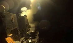Capture d'écran réalisée à partir d'une vidéo diffusée le 11 juin 2026 par le Commandement central américain (CENTCOM), montrant, selon l'armée américaine, des frappes visant des cibles iraniennes ( US Central Command (CENTCOM) / Handout )