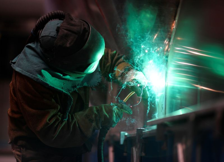 ALLEMAGNE: HAUSSE MOINS FORTE QUE PRÉVU DES COMMANDES À L'INDUSTRIE EN SEPTEMBRE