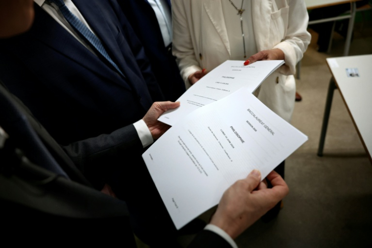 Coup d'envoi des épreuves de philosophie du bac à Nogent-sur-Marne (Val-de-Marne), le 15 juin 2026 ( AFP / SIMON WOHLFAHRT )