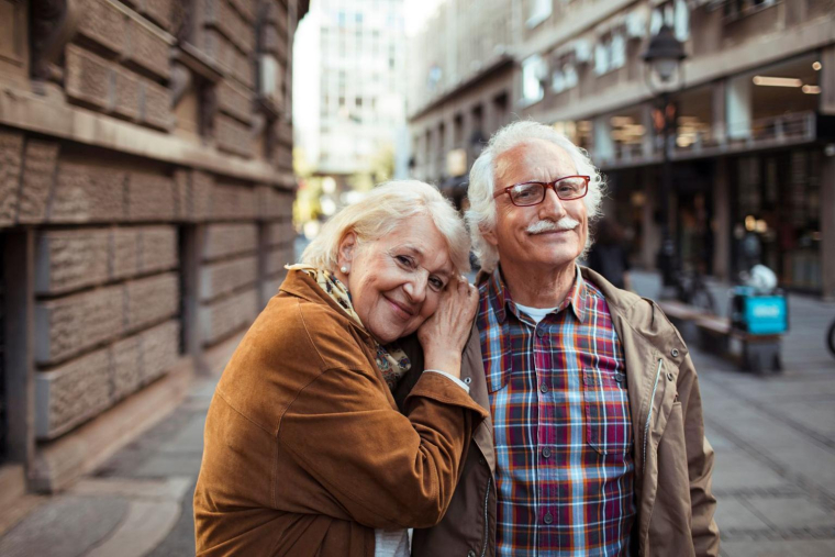 La donation entre époux donne le droit au conjoint survivant de choisir entre trois formules pour les biens perçus. ( crédit photo : GettyImages )