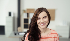 Votre employeur applique un taux de prélèvement à la source par défaut à vos salaires s’il ne dispose pas du taux de votre foyer.