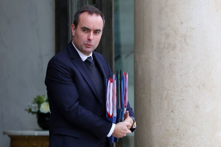 Réunion hebdomadaire du cabinet au Palais de l'Elysée à Paris