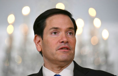 Le secrétaire d'État américain Marco Rubio s'exprime lors de sa rencontre avec le ministre espagnol des Affaires étrangères Jose Manuel Albares au département d'État à Washington, le 22 mai 2025 ( AFP / Drew ANGERER )
