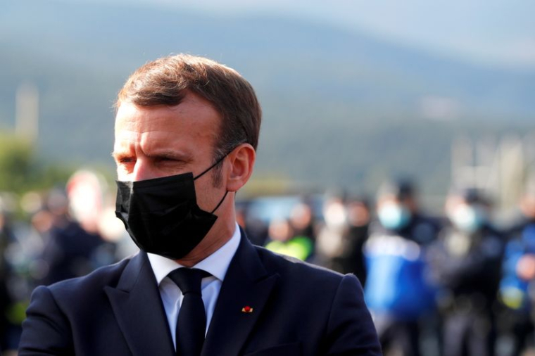 MACRON VANTE LA FRANCE AUPRÈS DES INVESTISSEURS INTERNATIONAUX