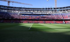 Le Camp Nou peut accueillir 63 000 personnes