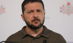 Volodimir Zelensky lors d'une conférence de presse à Bulboaca, en Moldavie