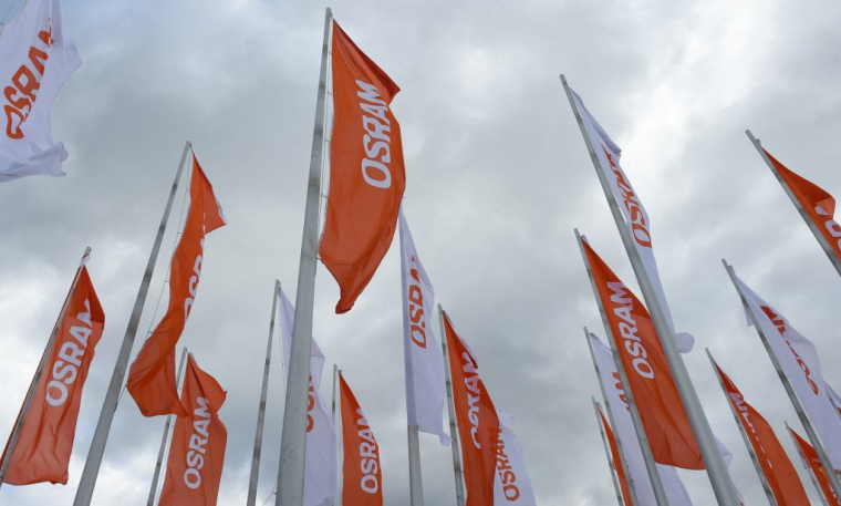 ( AFP / CHRISTOF STACHE )