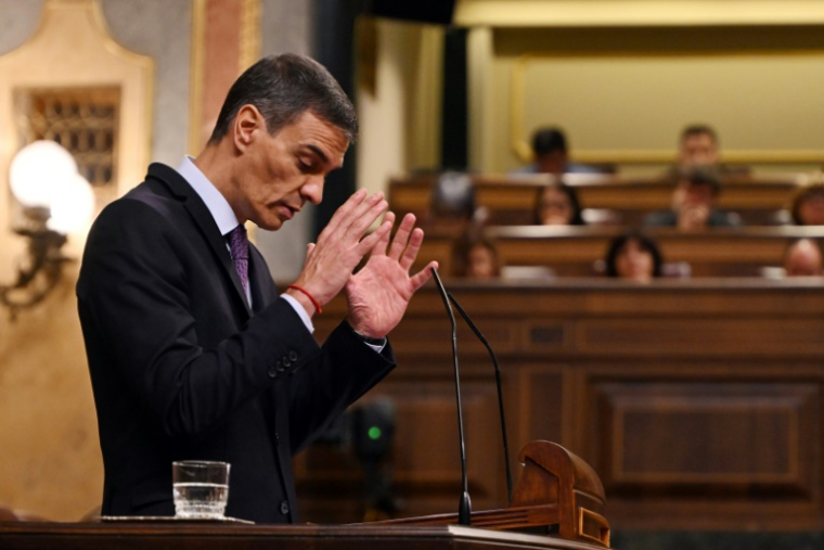 Pedro Sanchez au Parlement espagnol le 9 juillet 2025 ( AFP / JAVIER SORIANO )