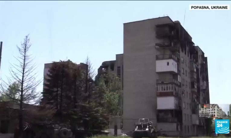100e jour de guerre en Ukraine : Severodonetsk "occupée à 80%"