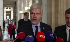 Wauquiez se réjouit de mettre "un coup d'arrêt à l'entrisme islamiste des Frères musulmans"