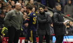 Mikel Arteta revient sur le coup de sang de Max Dowman
