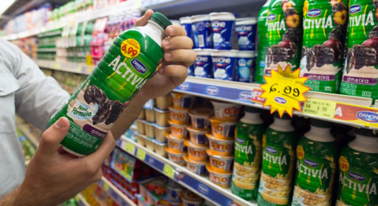 Un produit Activia dans un supermarché brésilien. (© Danone)