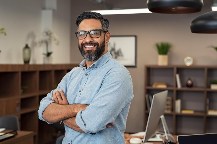 L’épargne salariale, un dispositif intéressant pour les chefs d’entreprise de TPE. crédit photo : Rido/Shutterstock / Rido