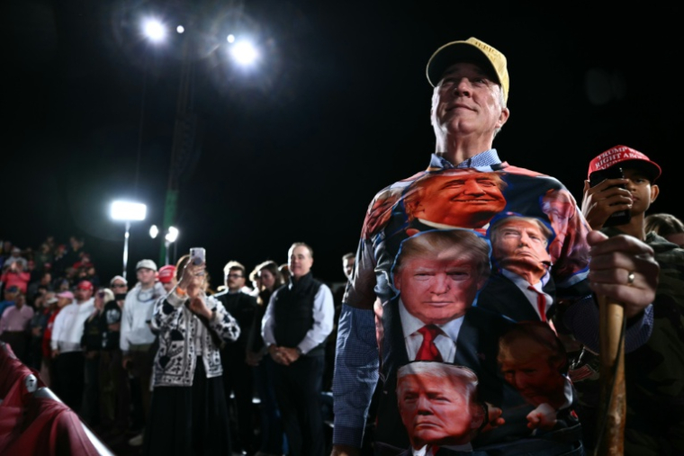 Dans la foule du meeting de Donald Trump à Greenville, en Caroline du Nord, le 20 octobre 2026 ( AFP / Kent NISHIMURA )