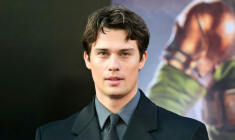 Nicholas Galitzine lors de l'avant-première du film "Les Maîtres de l'univers" à Los Angeles, le 18 mai 2026 ( AFP / Frederic J. Brown )
