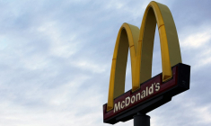 ( GETTY IMAGES NORTH AMERICA / MARIO TAMA )