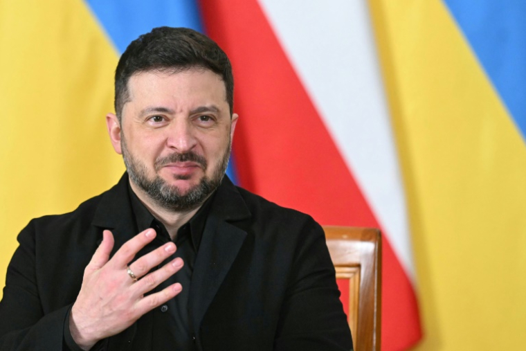 Le président ukrainien Volodymyr Zelensky, le 19 décembre 2025 à Varsovie ( AFP / Sergei GAPON )