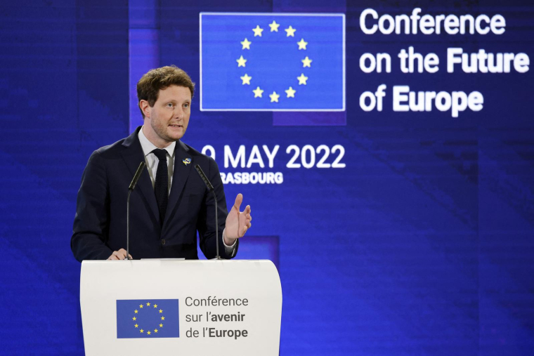 Le secrétaire d'Etat français aux Affaires européennes Clément Beaune. ( POOL / LUDOVIC MARIN )