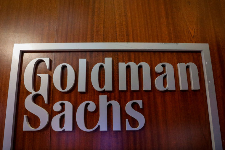 GOLDMAN SACHS PORTÉ PAR LE TRADING D'ACTIONS ET LES PRÊTS