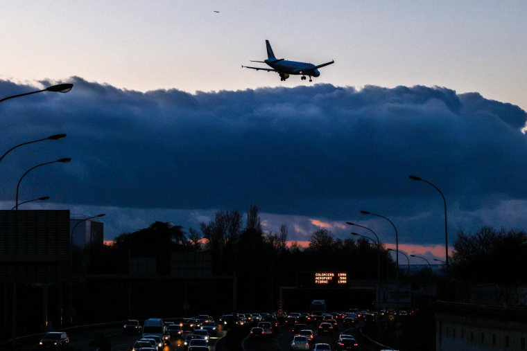 ( AFP / CHARLY TRIBALLEAU )