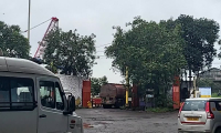 Des files d'attente de camions au port de Mumbai à l'approche des nouveaux droits de douane