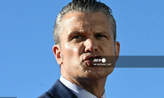 Le secrétaire d'Etat à la Défense, Pete Hegseth, à Sparrow Point, Maryland, en octobre 2026 ( AFP / JIM WATSON )
