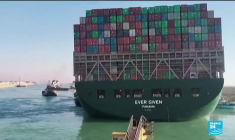 Blocage du Canal de Suez : pour le président égyptien, l'opération est "réussie"