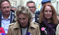 Lecornu "n'a apporté aucune réponse claire" (Marylise Léon pour l'intersyndicale)
