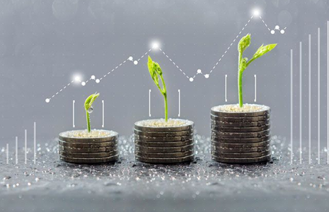 "Le secteur de la finance joue un rôle important dans la mesure où il peut contribuer à mobiliser des capitaux pour les orienter vers le financement d'infrastructures, ou d'investissements productifs, assurant des usages plus respectueux de l'environnement. Il y a là, du reste, un réel enjeu pour le secteur lui-même, dans la mesure où les problèmes environnementaux sont pour lui un facteur d'instabilité. " (Crédits photo : Adobe Stock)