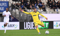 Pau se sauve sur le fil à Grenoble, Guingamp trébuche à Boulogne