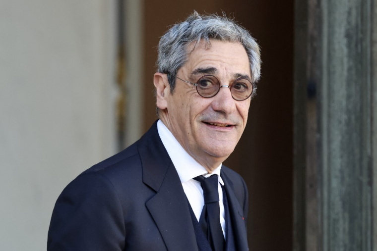 Le ministre du Commerce Serge Papin à Paris le 25 février 2026. ( AFP / LUDOVIC MARIN )