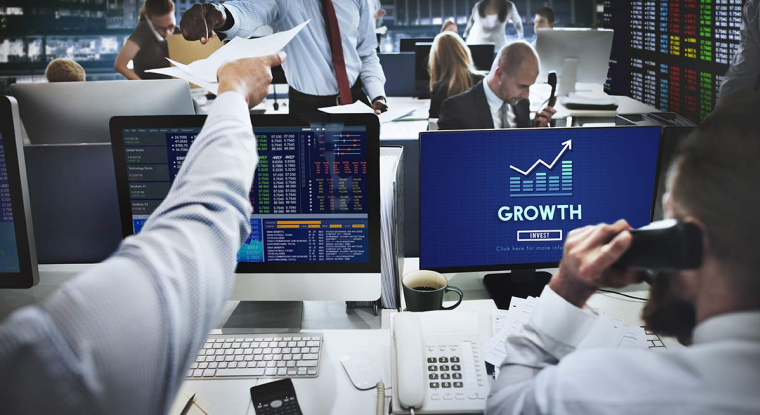 En 2021, les principaux indices boursiers mondiaux ont réalisé de très belles progressions, le CAC 40 en tête qui a affiché près de 29% de hausse. (© Rampuixel.com)