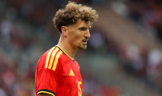 Thomas Meunier traverse la Manche