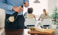 Coup de projecteur sur trois façons d’investir dans le vin sans avoir de cave crédit photo : Shutterstock