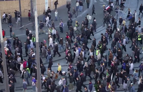 Acte III de la colère sociale : les cortèges se sont élancés à distance des centres