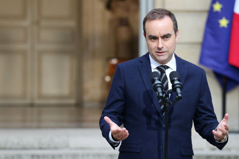 Le Premier ministre français Sébastien Lecornu à Matignon