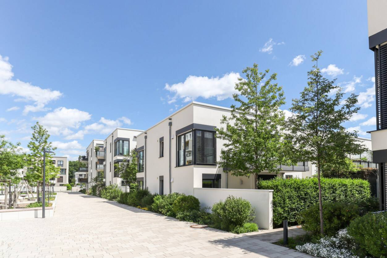 Après un début d’année hésitant, l’immobilier francilien se redresse au 2e trimestre 2025 / iStock.com - ah_fotobox