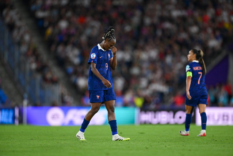 La France prend déjà la porte et quitte l'Euro