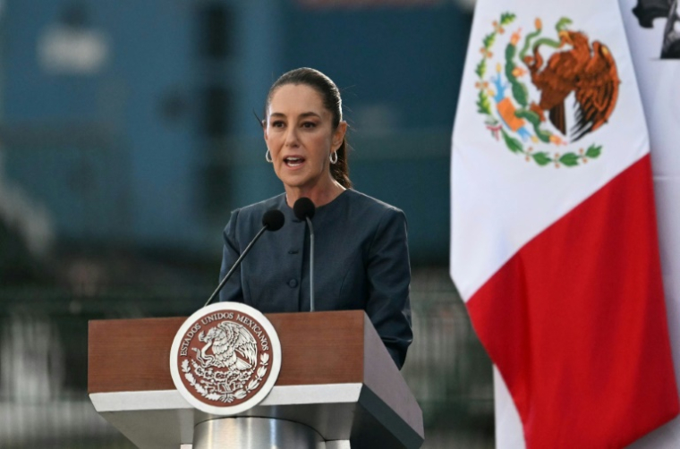 La présidente du Mexique, Claudia Sheinbaum, à la base de Santa Lucia, près de Mexico, le 22 avril 2025 ( AFP / YURI CORTEZ )