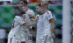 L'Espagne valide sa première place et expulse l'Uruguay du Mondial