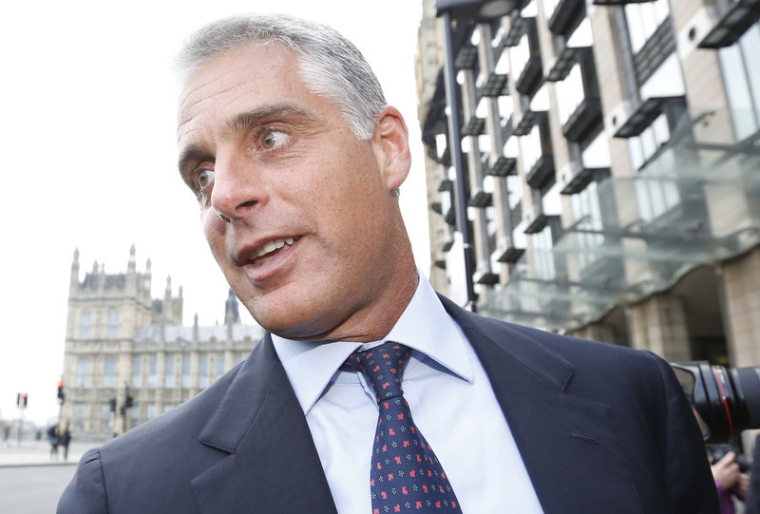 ANDREA ORCEL RÉCLAME À SANTANDER 100 MILLIONS D'EUROS POUR RUPTURE DE CONTRAT