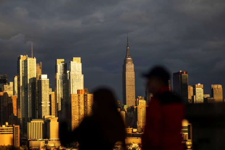 ETATS-UNIS: RECUL DES INSCRIPTIONS AU CHÔMAGE À 199.000