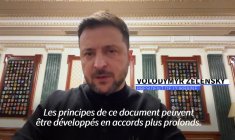 "Beaucoup dépend de l’Amérique": Zelensky dit finaliser une base d'accords avec Washington