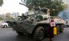 "MOUVEMENTS MILITAIRES" À RANGOUN, SELON L'AMBASSADE DES USA EN BIRMANIE