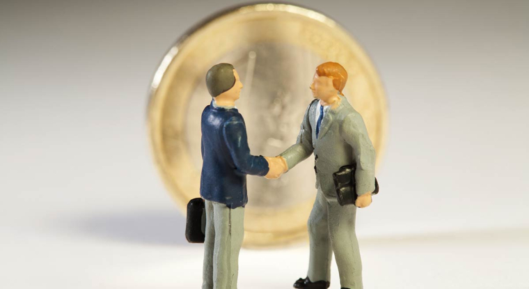 Le Livret A et l'assurance vie en euros sont deux placements sans risques plébiscités par les Français. (© Shutterstock)