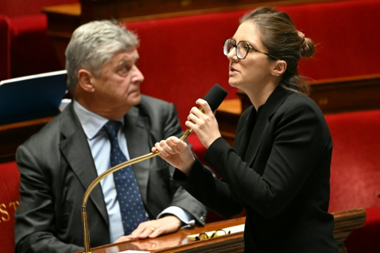 La ministre déléguée chargée de l'Egalité femmes-hommes, Aurore Bergé, à l'Assemblée nationale le 3 décembre 2025 ( AFP / Bertrand GUAY )